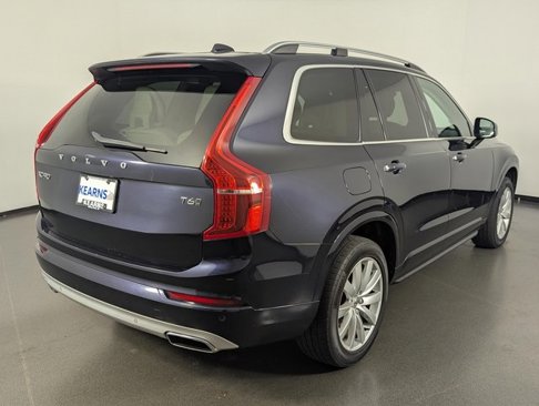 Used 2016 Volvo XC90 T6 Momentum w/ Momentum Plus Package image 7