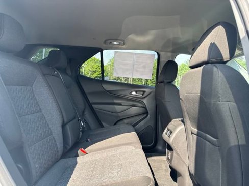 Used 2022 Chevrolet Equinox LT image 23