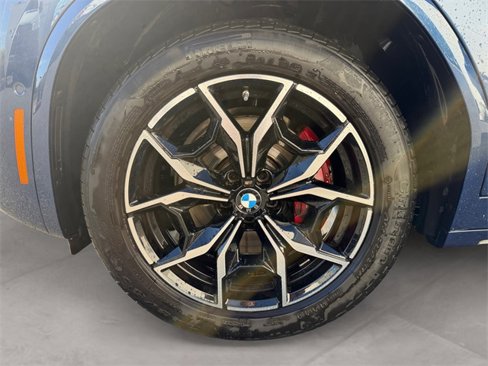Used 2024 BMW X4 M40i w/ Premium Package image 14