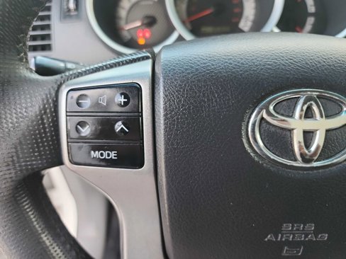 Used 2013 Toyota Tacoma 4x4 Access Cab w/ SR5 Pkg image 20