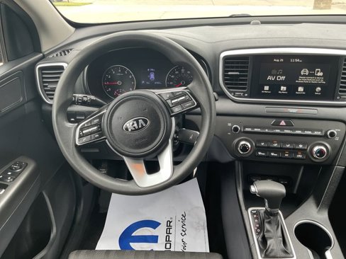 Used 2022 Kia Sportage LX image 13