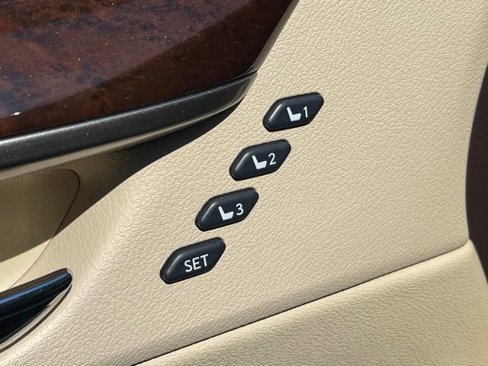 Used 2017 Lexus ES 350 image 18