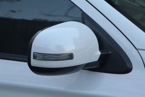 Used 2014 Mitsubishi Outlander SE image 7