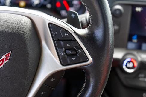 Used 2015 Chevrolet Corvette Stingray Coupe image 25