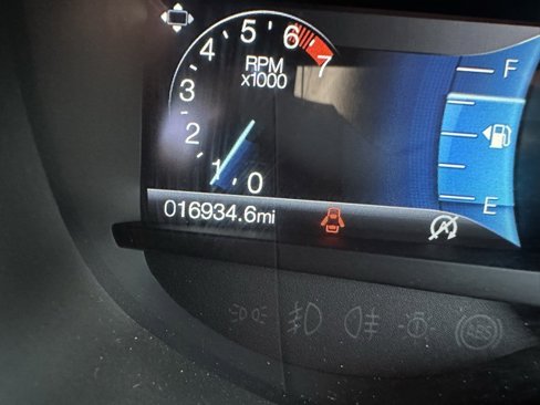 Used 2024 Ford Edge ST-Line image 16