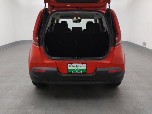 Used 2020 Kia Soul S image 29
