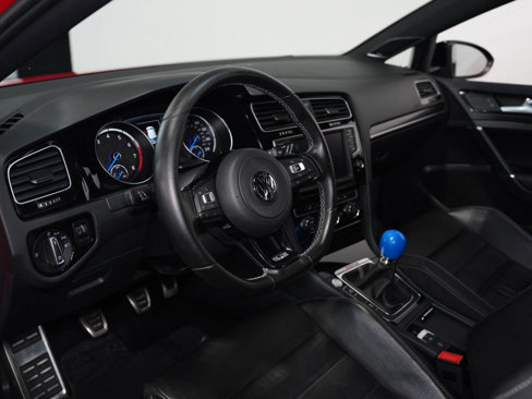 Used 2016 Volkswagen Golf 4-Door image 28