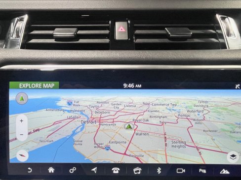 Used 2020 Land Rover Range Rover Sport HSE image 38