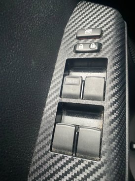 Used 2015 Toyota RAV4 LE image 13