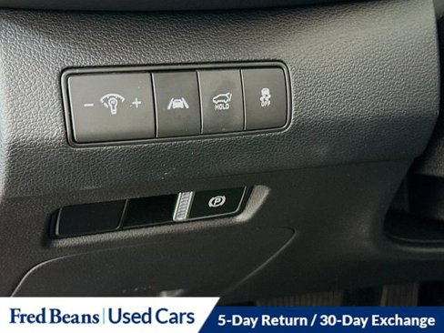 Used 2022 Hyundai Santa Fe SEL w/ Convenience Package image 12