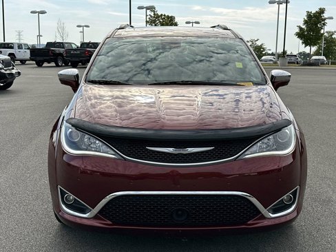 Used 2019 Chrysler Pacifica Limited w/ Tire & Wheel Group image 9