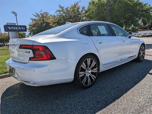 Certified 2023 Volvo S90 B6 Plus w/ Protection Package Premier image 4