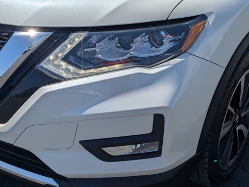 Used 2019 Nissan Rogue SL image 12