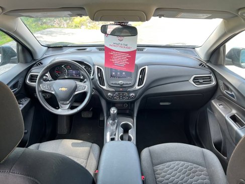 Used 2020 Chevrolet Equinox LT w/ Driver Convenience Package image 32
