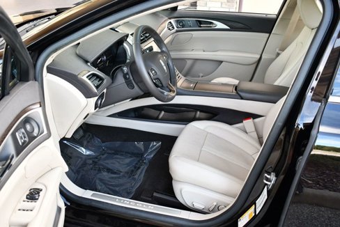 Used 2020 Lincoln MKZ Reserve image 15