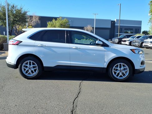 Used 2024 Ford Edge SEL image 6
