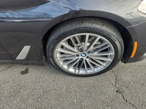 Used 2018 BMW 530i xDrive w/ Premium Package image 35