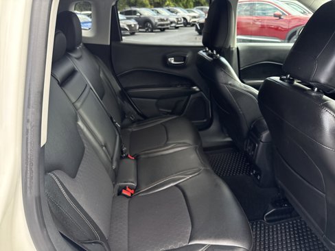 Used 2018 Jeep Compass Latitude w/ Popular Equipment Group image 18