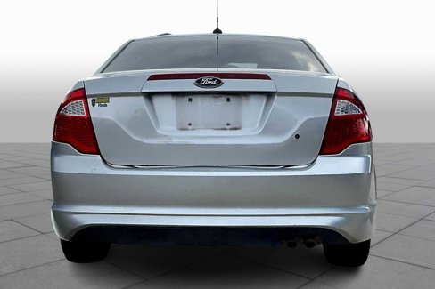 Used 2012 Ford Fusion S image 4