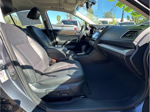 Used 2016 Subaru Legacy 3.6R Limited image 10