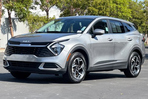 Used 2023 Kia Sportage LX image 8