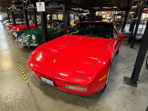 Used 1989 Porsche 944 Turbo image 9
