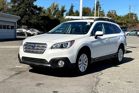 Used 2017 Subaru Outback 2.5i Premium image 2