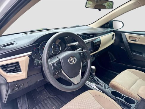 Used 2016 Toyota Corolla LE image 10