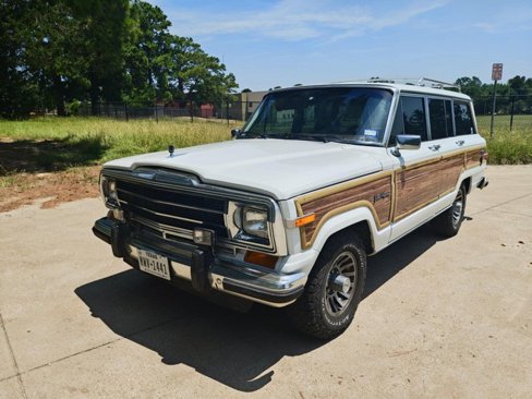 Used 1989 Jeep Grand Wagoneer image 7