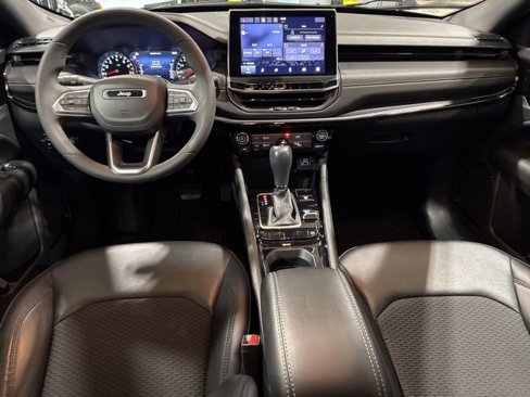 Used 2022 Jeep Compass Altitude image 4