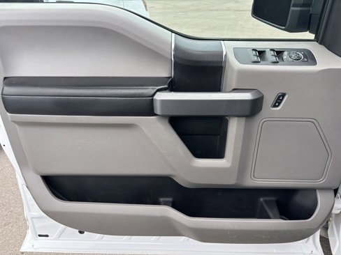 Used 2016 Ford F150 XLT image 17