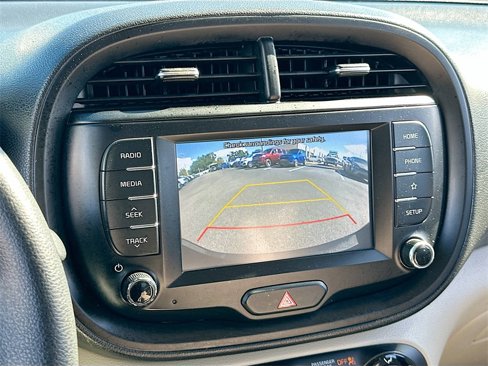 Used 2021 Kia Soul S image 12
