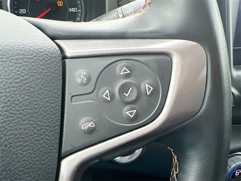 Used 2023 GMC Terrain AT4 image 13