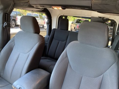 Used 2015 Jeep Wrangler Sport w/ Quick Order Package 24S image 18