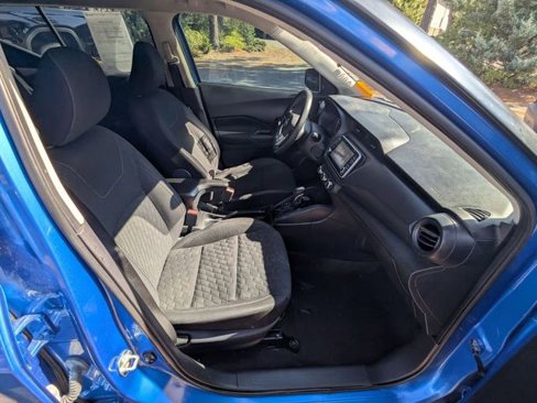 Used 2022 Nissan Kicks S image 12