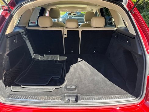 Used 2018 Mercedes-Benz GLC 300 4MATIC image 23