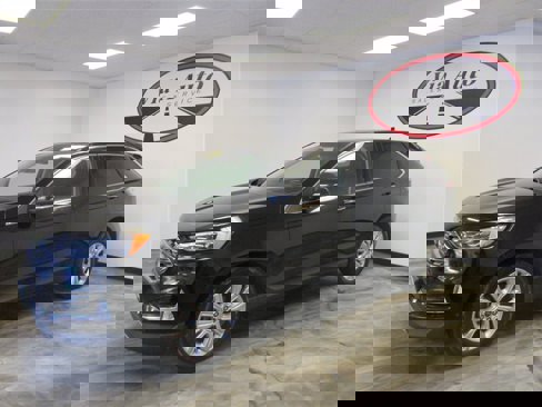 Used 2020 Ford Edge Titanium w/ Equipment Group 301A image 5