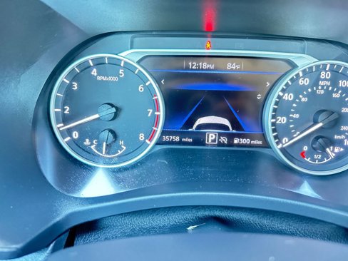 Used 2024 Nissan Sentra SV image 40