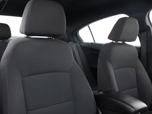 Used 2019 Chevrolet Cruze LT w/ Convenience Package image 26