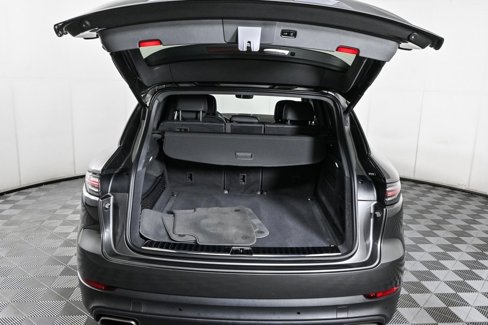 Certified 2020 Porsche Cayenne image 33