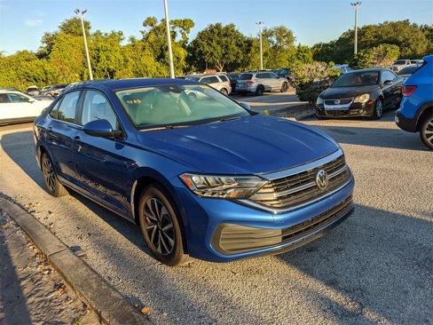 Used 2024 Volkswagen Jetta S image 3