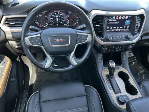 Used 2019 GMC Acadia Denali w/ Technology Package image 10