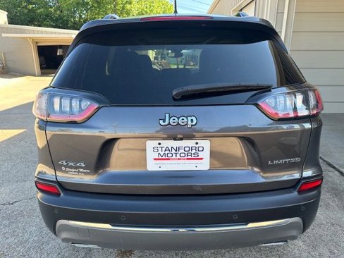 Used 2022 Jeep Cherokee Limited image 7