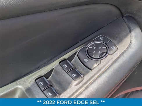 Used 2022 Ford Edge SEL w/ Convenience Package image 12