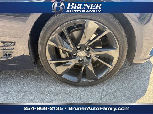 Used 2023 Genesis G70 2.0T w/ Sport Prestige Package image 26