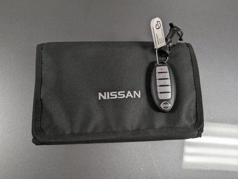 Used 2015 Nissan Pathfinder Platinum w/ Family Entertainment Package image 7