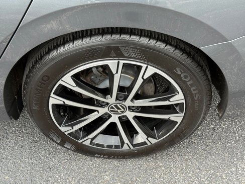 Used 2023 Volkswagen Jetta Sport image 25