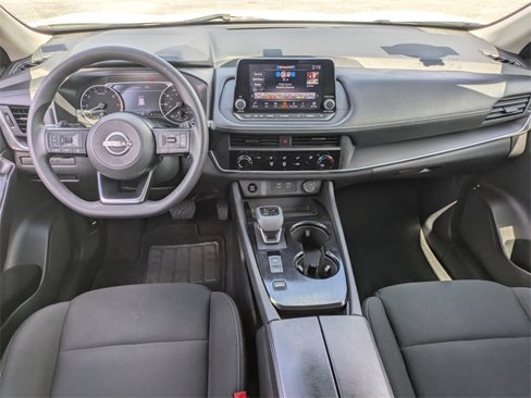 Used 2024 Nissan Rogue S image 15