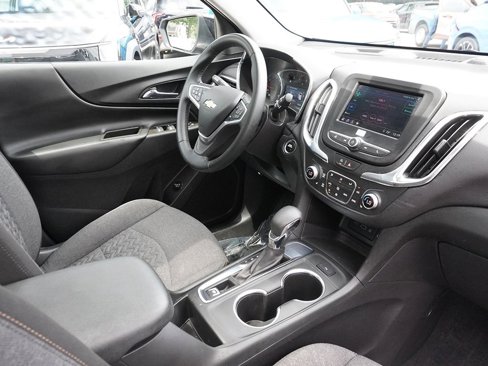 Used 2023 Chevrolet Equinox LT image 28