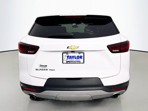 Used 2023 Chevrolet Blazer LT image 6